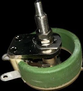 Змінний резистор СП5-37В 75Вт 100 Ом Змінний резистор СП5-37В 75Вт 100 Ом