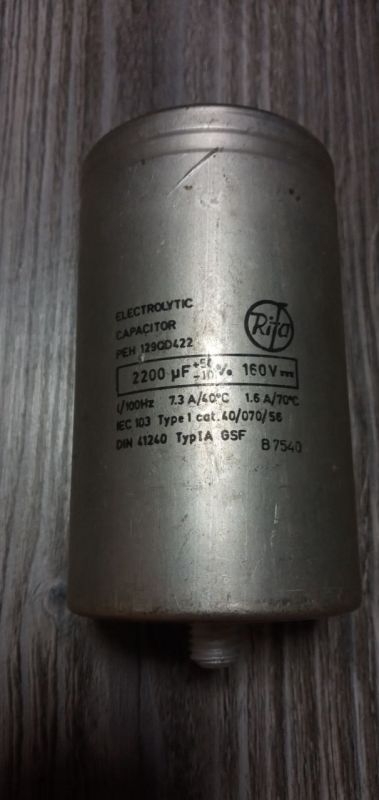 Електролітичний конденсатор 2200 мкф 160 В